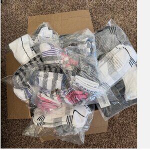 Bulk Tommie Copper socks Men 5 Packs 3/4 pair Woman 8 packs 3/4 pair Misc Sizes